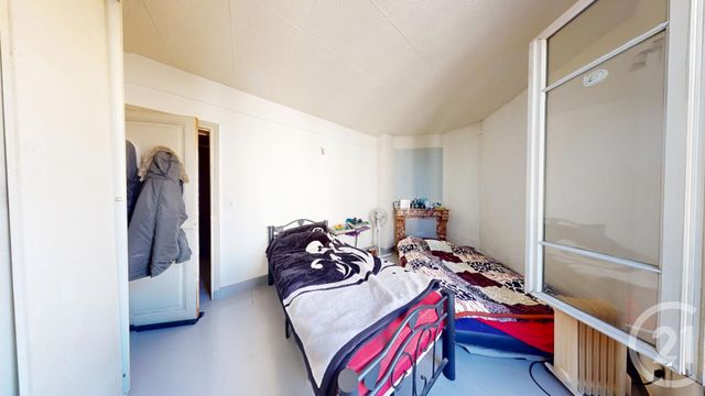 Appartement à vendre - 3 pièces - 40 m2 - La Courneuve - 93 - ILE-DE-FRANCE