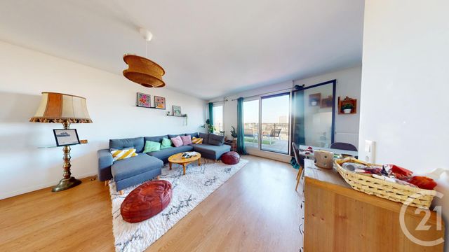 Appartement à vendre - 4 pièces - 81,44 m2 - La Courneuve - 93 - ILE-DE-FRANCE