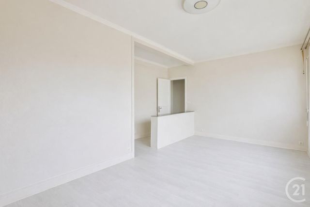 Appartement F4 &agrave; vendre - 4 pi&egrave;ces - 71 m2 - La Courneuve - 93 - ILE-DE-FRANCE