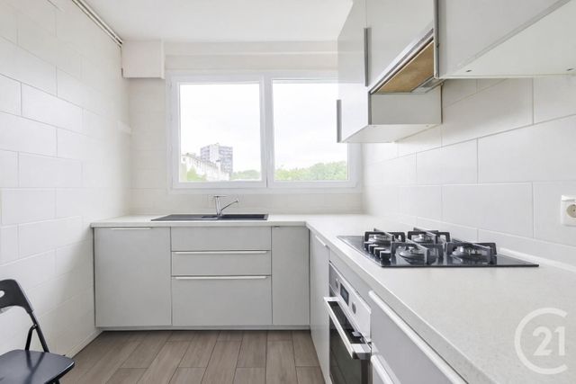 Appartement F4 &agrave; vendre - 4 pi&egrave;ces - 71 m2 - La Courneuve - 93 - ILE-DE-FRANCE