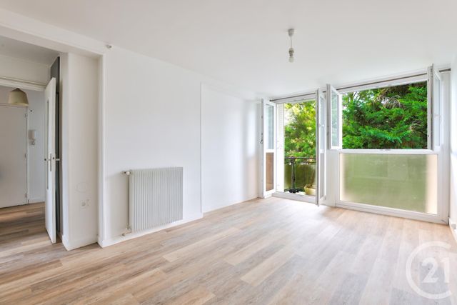 Appartement F3 à vendre - 3 pièces - 55 m2 - Le Bourget - 93 - ILE-DE-FRANCE