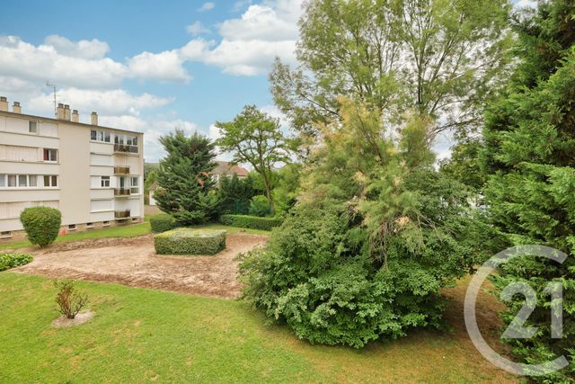 Appartement F3 à vendre - 3 pièces - 55 m2 - Le Bourget - 93 - ILE-DE-FRANCE