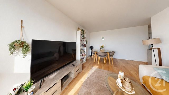 Appartement F3 &agrave; vendre - 3 pi&egrave;ces - 63 m2 - La Courneuve - 93 - ILE-DE-FRANCE