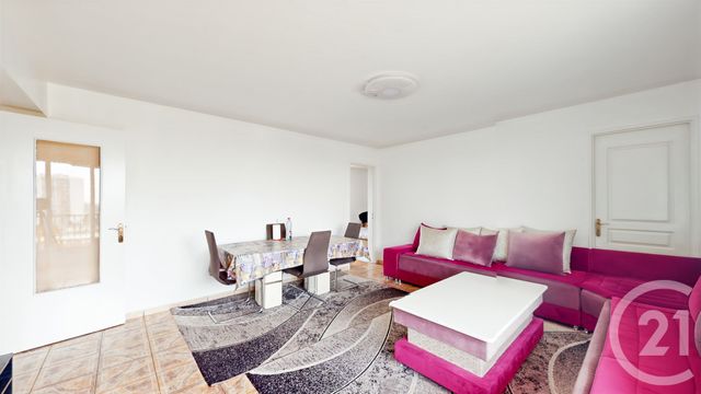 Appartement &agrave; vendre - 4 pi&egrave;ces - 84 m2 - La Courneuve - 93 - ILE-DE-FRANCE