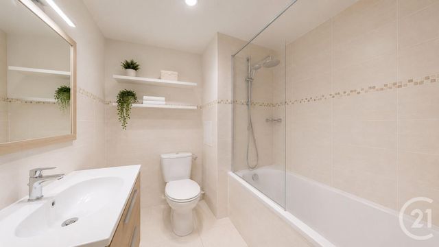 Appartement &agrave; vendre - 2 pi&egrave;ces - 31,63 m2 - La Courneuve - 93 - ILE-DE-FRANCE