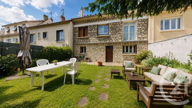 Maison &agrave; vendre - 4 pi&egrave;ces - 122,73 m2 - La Courneuve - 93 - ILE-DE-FRANCE