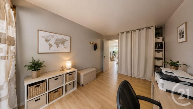 Appartement &agrave; vendre - 4 pi&egrave;ces - 80,30 m2 - La Courneuve - 93 - ILE-DE-FRANCE