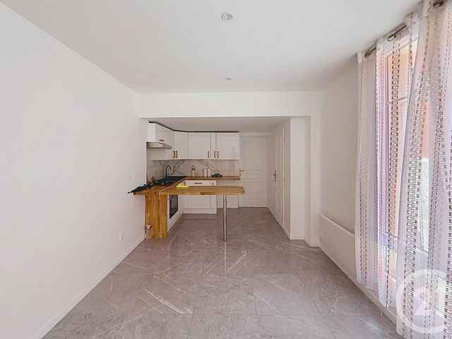 Maison &agrave; louer - 3 pi&egrave;ces - 55 m2 - La Courneuve - 93 - ILE-DE-FRANCE