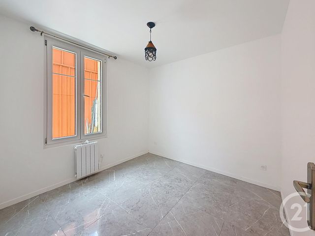 Maison &agrave; louer - 3 pi&egrave;ces - 55 m2 - La Courneuve - 93 - ILE-DE-FRANCE