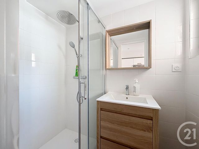 Maison &agrave; louer - 3 pi&egrave;ces - 55 m2 - La Courneuve - 93 - ILE-DE-FRANCE