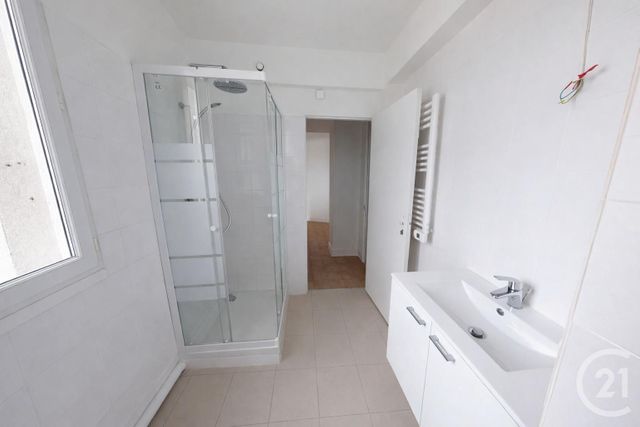 Appartement F2 &agrave; vendre - 2 pi&egrave;ces - 62 m2 - La Courneuve - 93 - ILE-DE-FRANCE