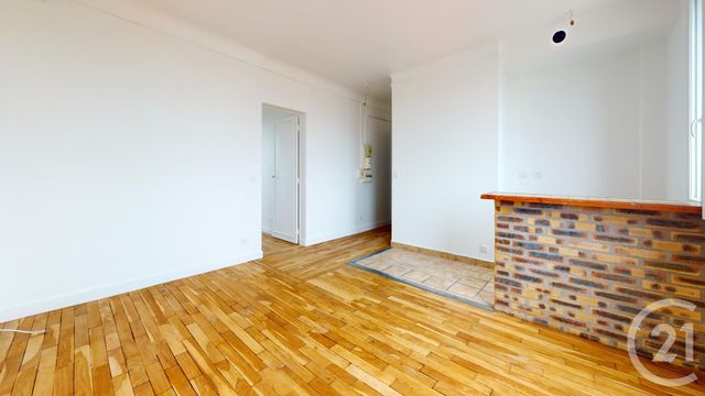 Appartement F2 à vendre - 2 pièces - 34 m2 - La Courneuve - 93 - ILE-DE-FRANCE