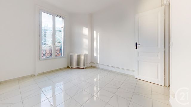 Appartement F2 à vendre - 2 pièces - 40 m2 - La Courneuve - 93 - ILE-DE-FRANCE