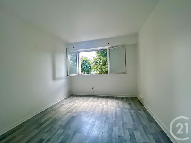 Appartement F4 à vendre - 4 pièces - 88 m2 - Le Bourget - 93 - ILE-DE-FRANCE