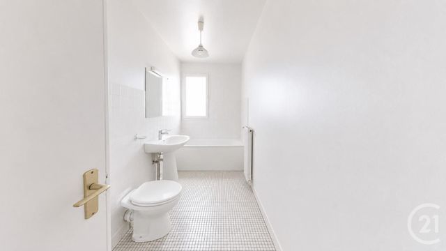 Appartement &agrave; vendre - 5 pi&egrave;ces - 102,70 m2 - La Courneuve - 93 - ILE-DE-FRANCE