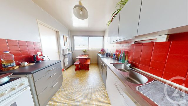 Appartement à vendre - 5 pièces - 102,70 m2 - La Courneuve - 93 - ILE-DE-FRANCE