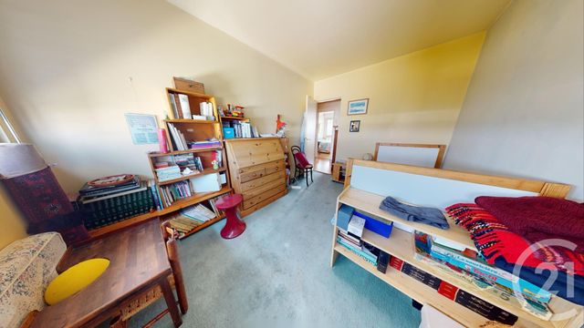 Appartement à vendre - 5 pièces - 102,70 m2 - La Courneuve - 93 - ILE-DE-FRANCE