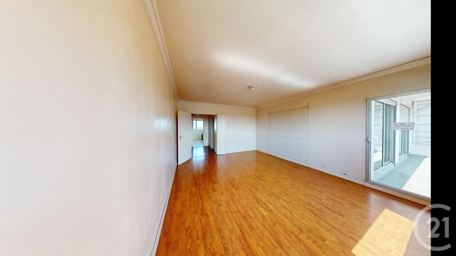 Appartement &agrave; vendre - 5 pi&egrave;ces - 102,70 m2 - La Courneuve - 93 - ILE-DE-FRANCE