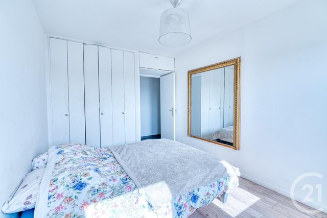 Appartement F2 &agrave; vendre - 3 pi&egrave;ces - 54 m2 - La Courneuve - 93 - ILE-DE-FRANCE