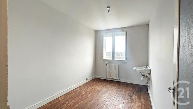 Appartement F5 à vendre - 5 pièces - 80 m2 - Guingamp - 22 - BRETAGNE