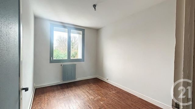 Appartement F5 à vendre - 5 pièces - 80 m2 - Guingamp - 22 - BRETAGNE
