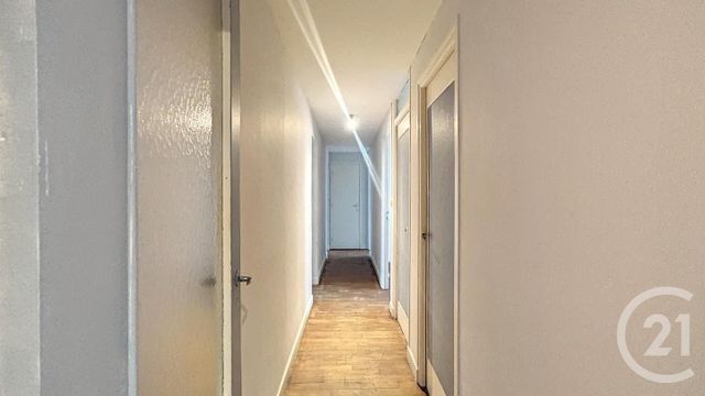 Appartement F5 à vendre - 5 pièces - 80 m2 - Guingamp - 22 - BRETAGNE