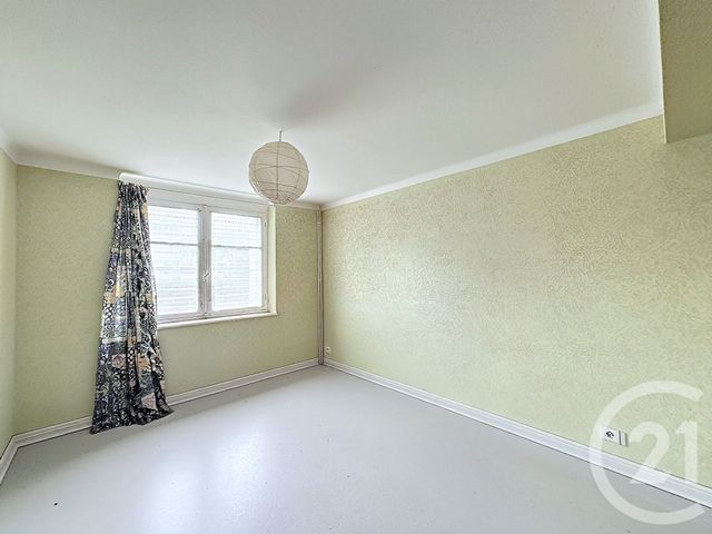 Maison &agrave; vendre - 3 pi&egrave;ces - 115 m2 - Guingamp - 22 - BRETAGNE