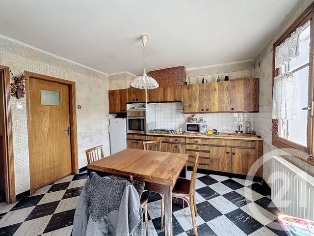 Maison &agrave; vendre - 3 pi&egrave;ces - 115 m2 - Guingamp - 22 - BRETAGNE