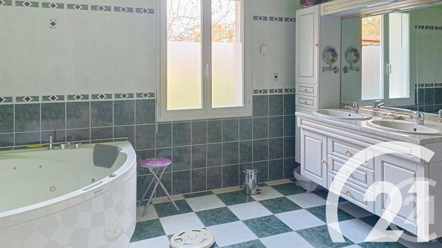 Maison à vendre - 8 pièces - 215 m2 - Plourhan - 22 - BRETAGNE