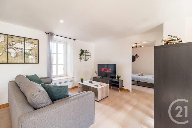 Appartement F4 à vendre - 5 pièces - 83,73 m2 - Guingamp - 22 - BRETAGNE