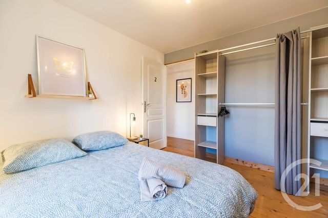 Appartement F4 à vendre - 5 pièces - 83,73 m2 - Guingamp - 22 - BRETAGNE