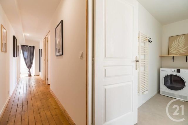 Appartement F4 à vendre - 5 pièces - 83,73 m2 - Guingamp - 22 - BRETAGNE