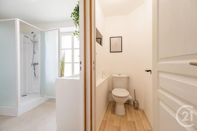 Appartement F4 à vendre - 5 pièces - 83,73 m2 - Guingamp - 22 - BRETAGNE