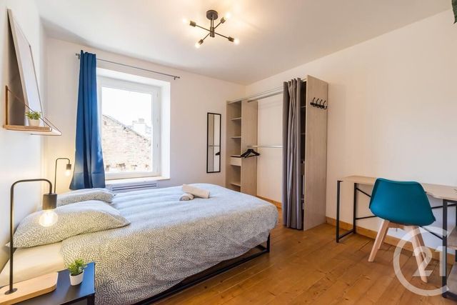 Appartement F4 à vendre - 5 pièces - 83,73 m2 - Guingamp - 22 - BRETAGNE