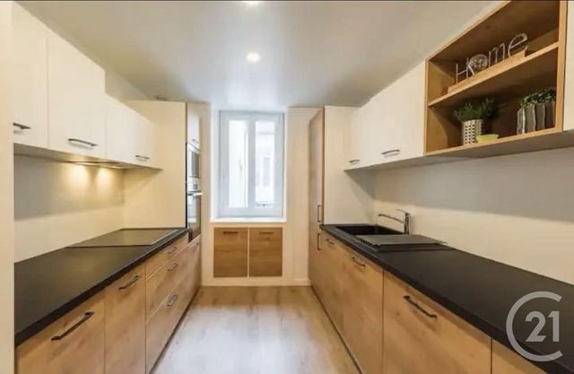 Appartement T5 à vendre - 5 pièces - 153 m2 - Guingamp - 22 - BRETAGNE