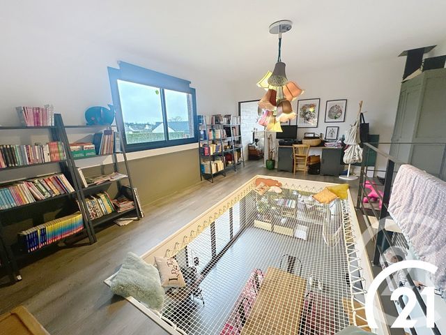 Maison &agrave; vendre - 8 pi&egrave;ces - 175 m2 - Pommerit Le Vicomte - 22 - BRETAGNE