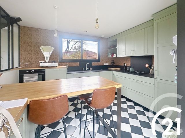 Maison &agrave; vendre - 8 pi&egrave;ces - 175 m2 - Pommerit Le Vicomte - 22 - BRETAGNE