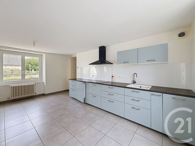 Maison &agrave; louer - 3 pi&egrave;ces - 67,22 m2 - Plouagat - 22 - BRETAGNE