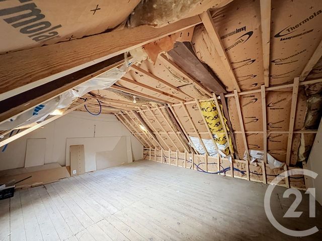 Maison &agrave; louer - 3 pi&egrave;ces - 67,22 m2 - Plouagat - 22 - BRETAGNE