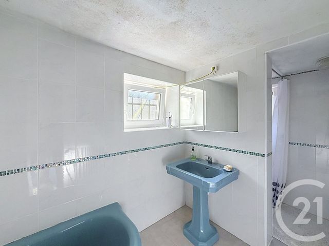 Maison &agrave; vendre - 6 pi&egrave;ces - 166,38 m2 - Ploumagoar - 22 - BRETAGNE