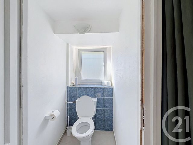 Maison &agrave; vendre - 6 pi&egrave;ces - 166,38 m2 - Ploumagoar - 22 - BRETAGNE
