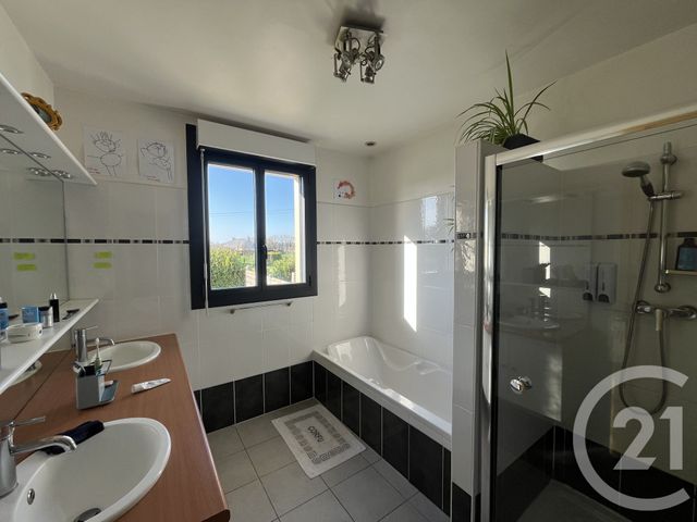 Maison à vendre - 7 pièces - 110,61 m2 - Plourivo - 22 - BRETAGNE