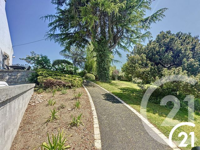 Maison &agrave; vendre - 6 pi&egrave;ces - 137,44 m2 - Ploumagoar - 22 - BRETAGNE