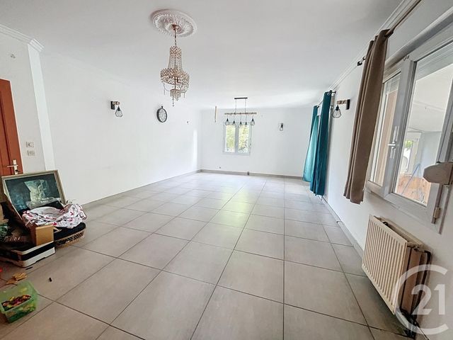 Maison &agrave; vendre - 6 pi&egrave;ces - 125 m2 - Guingamp - 22 - BRETAGNE