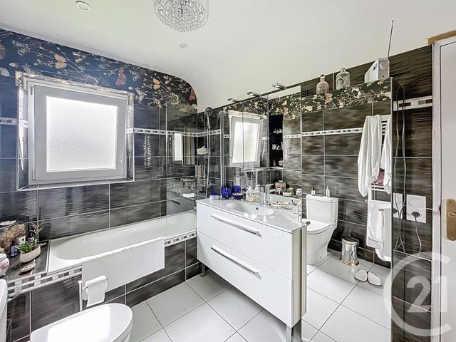 Maison &agrave; vendre - 5 pi&egrave;ces - 128,50 m2 - Ploumagoar - 22 - BRETAGNE