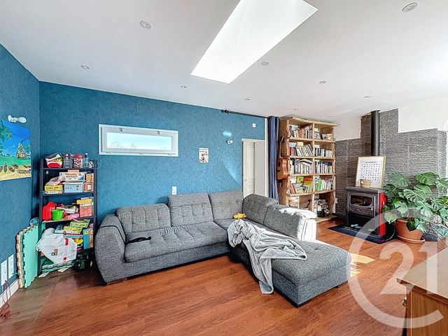 Maison &agrave; louer - 5 pi&egrave;ces - 131,45 m2 - Squiffiec - 22 - BRETAGNE