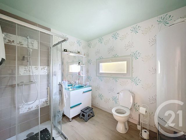 Maison &agrave; louer - 5 pi&egrave;ces - 131,45 m2 - Squiffiec - 22 - BRETAGNE