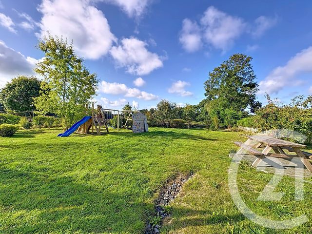 Maison &agrave; louer - 5 pi&egrave;ces - 131,45 m2 - Squiffiec - 22 - BRETAGNE