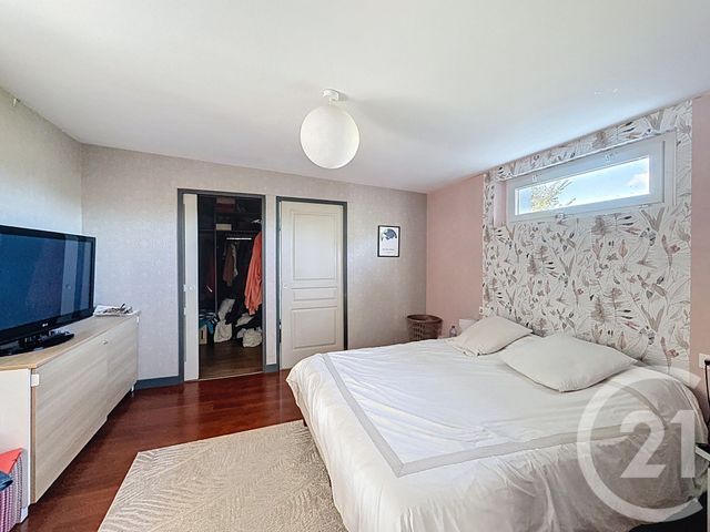 Maison &agrave; louer - 5 pi&egrave;ces - 131,45 m2 - Squiffiec - 22 - BRETAGNE