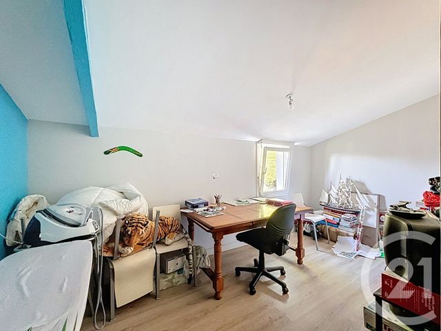 Maison &agrave; louer - 5 pi&egrave;ces - 131,45 m2 - Squiffiec - 22 - BRETAGNE